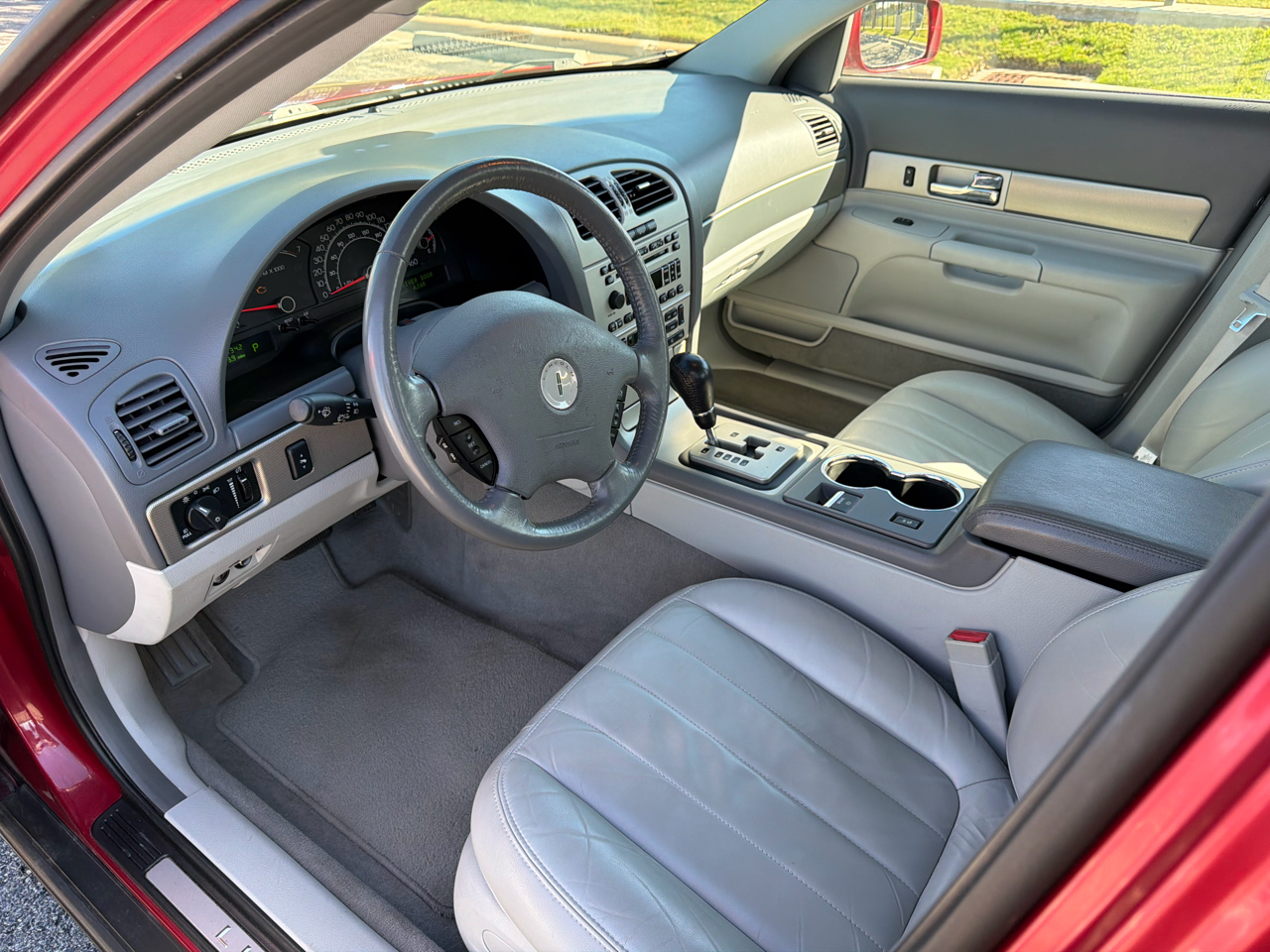 Lincoln LS 4dr Sdn V8 Auto w/Ultimate Pkg 2004