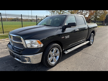 2017 RAM 1500 Lone Star 4x2 Crew Cab 5'7" Box