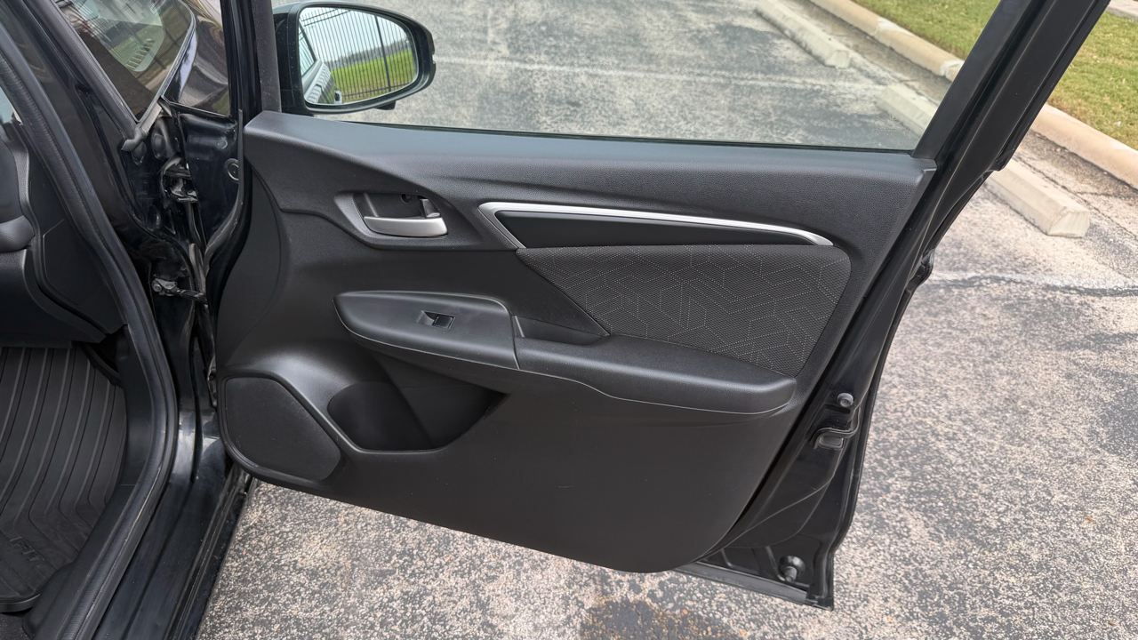 Honda Fit 5dr HB CVT EX 2016