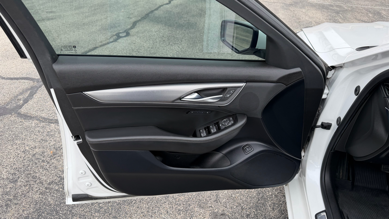 Cadillac CT5 4dr Sdn Premium Luxury 2020