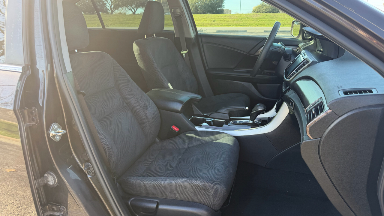 Honda Accord Sedan EX CVT w/Honda Sensing 2017