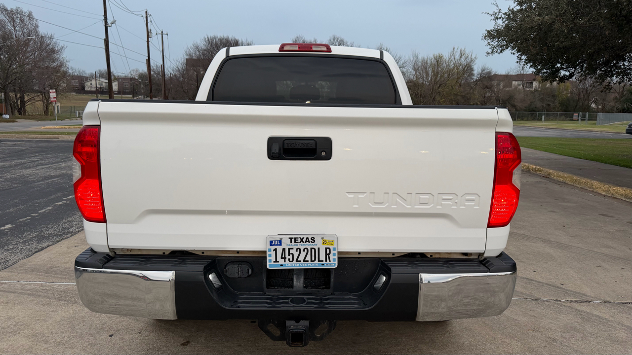 Toyota Tundra 4WD Truck CrewMax 5.7L FFV V8 6-Spd AT SR5 (Natl) 2016