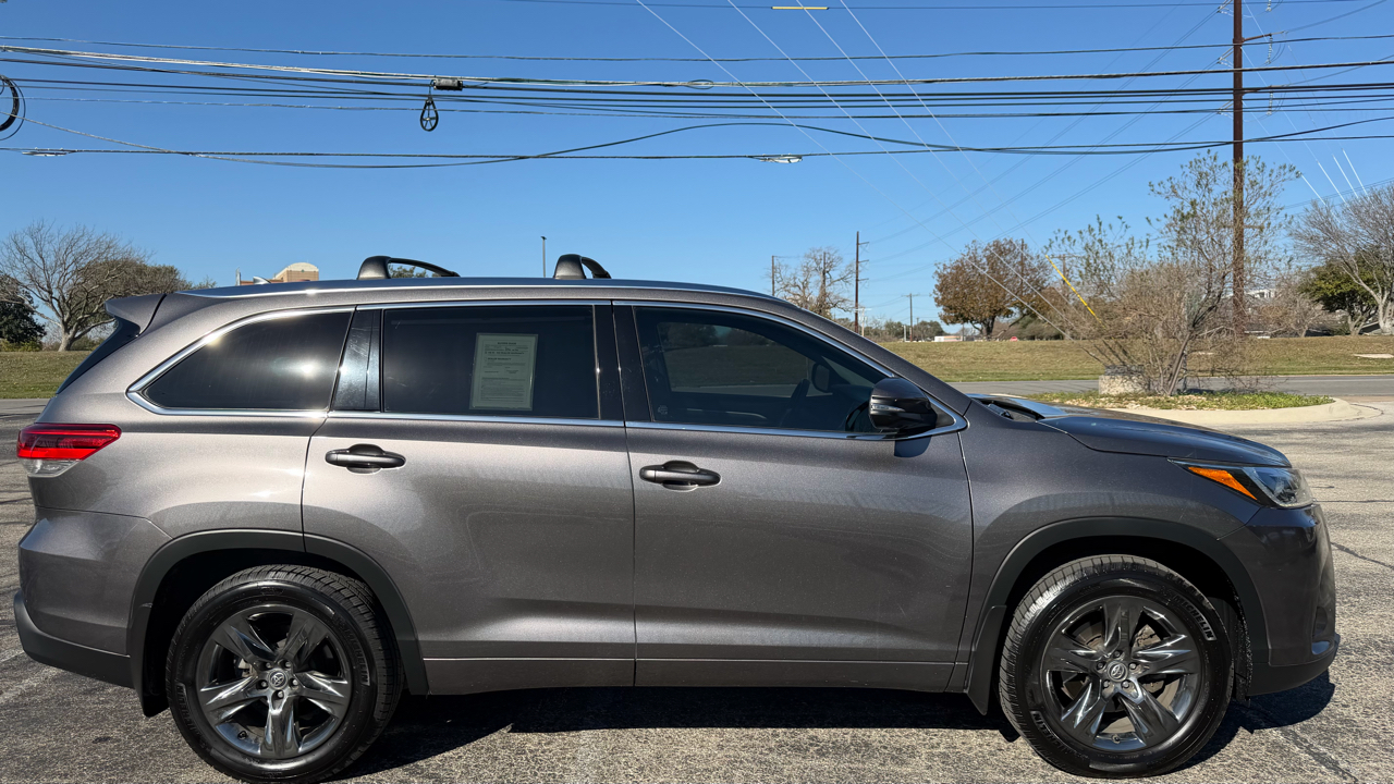 Toyota Highlander Limited Platinum V6 AWD (Natl) 2017