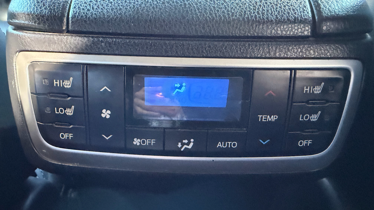 Toyota Highlander Limited Platinum V6 AWD (Natl) 2017