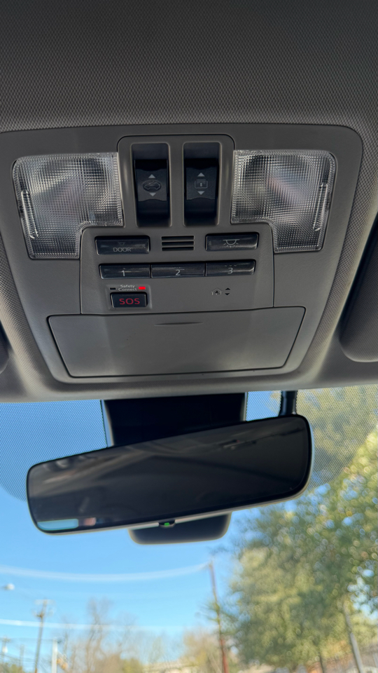 Toyota Highlander Limited Platinum V6 AWD (Natl) 2017