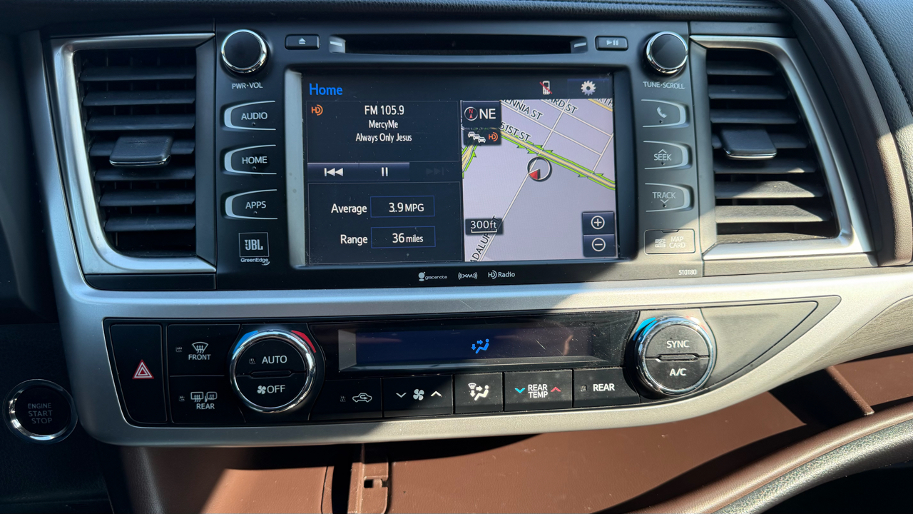 Toyota Highlander Limited Platinum V6 AWD (Natl) 2017