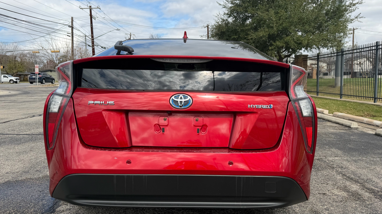 Toyota Prius Four Touring (Natl) 2018