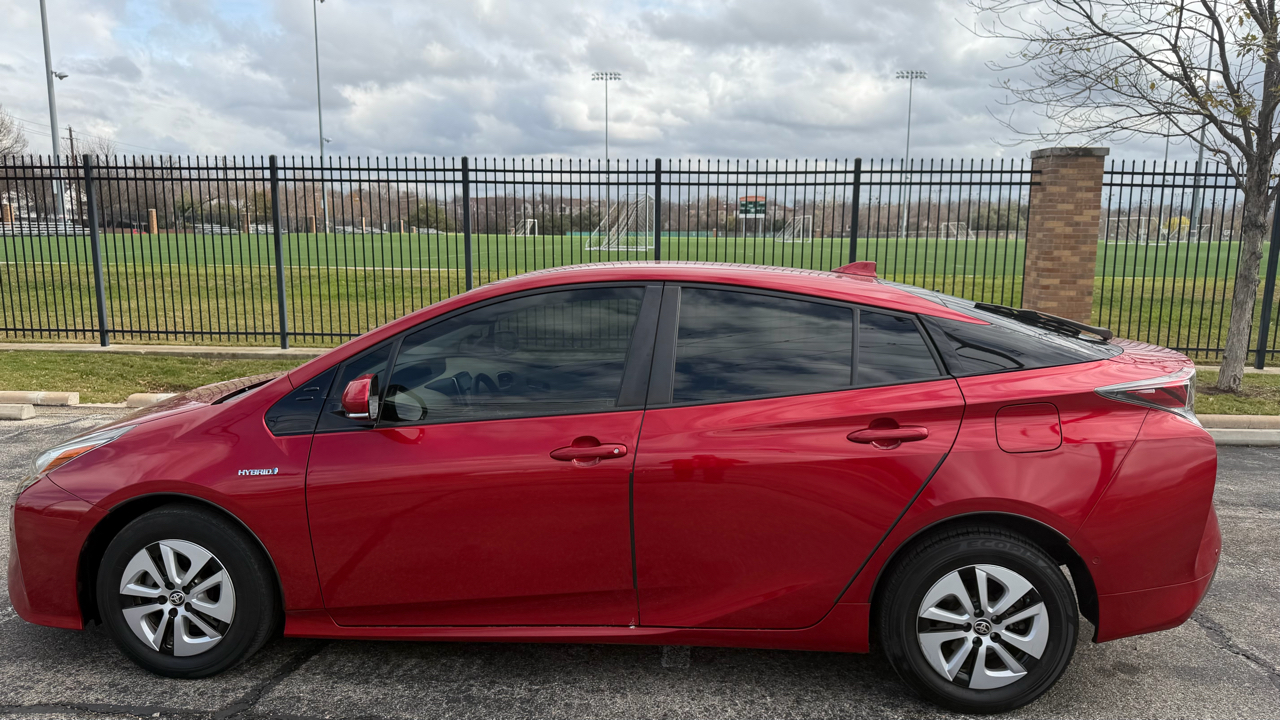 Toyota Prius Four Touring (Natl) 2018