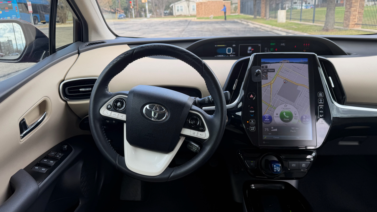 Toyota Prius Four Touring (Natl) 2018