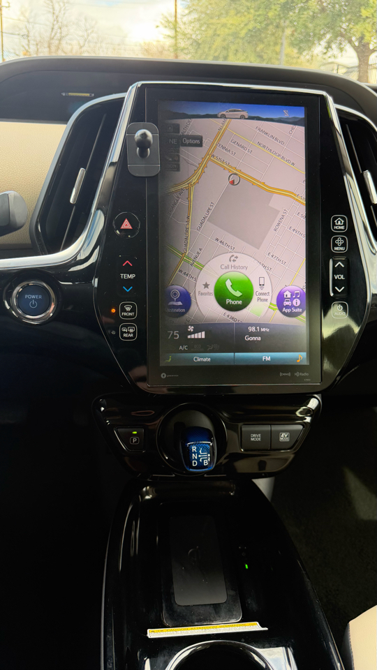 Toyota Prius Four Touring (Natl) 2018