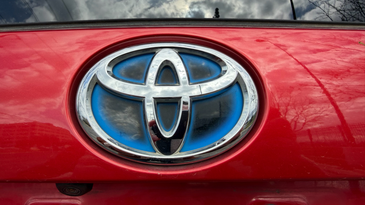 Toyota Prius Four Touring (Natl) 2018