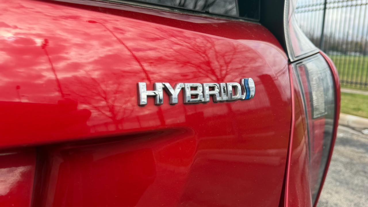 Toyota Prius Four Touring (Natl) 2018