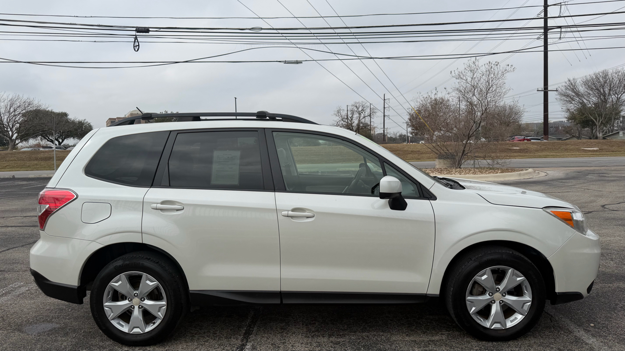 Subaru Forester 4dr CVT 2.5i Premium PZEV 2015