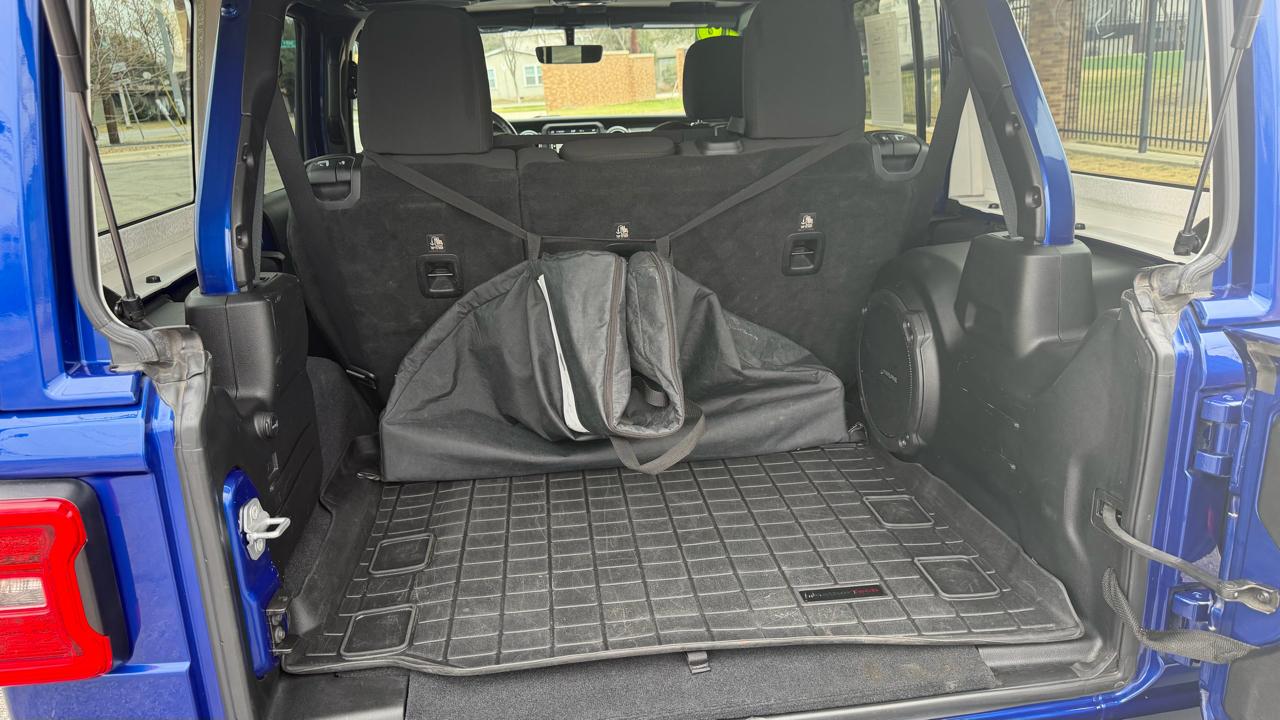 Jeep Wrangler Unlimited Sahara 4x4 2018