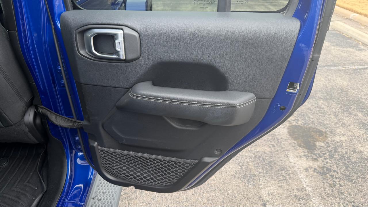 Jeep Wrangler Unlimited Sahara 4x4 2018