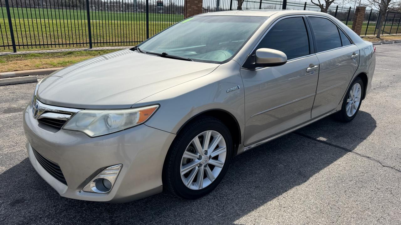 Toyota Camry Hybrid 2014.5 4dr Sdn XLE (Natl) 2014