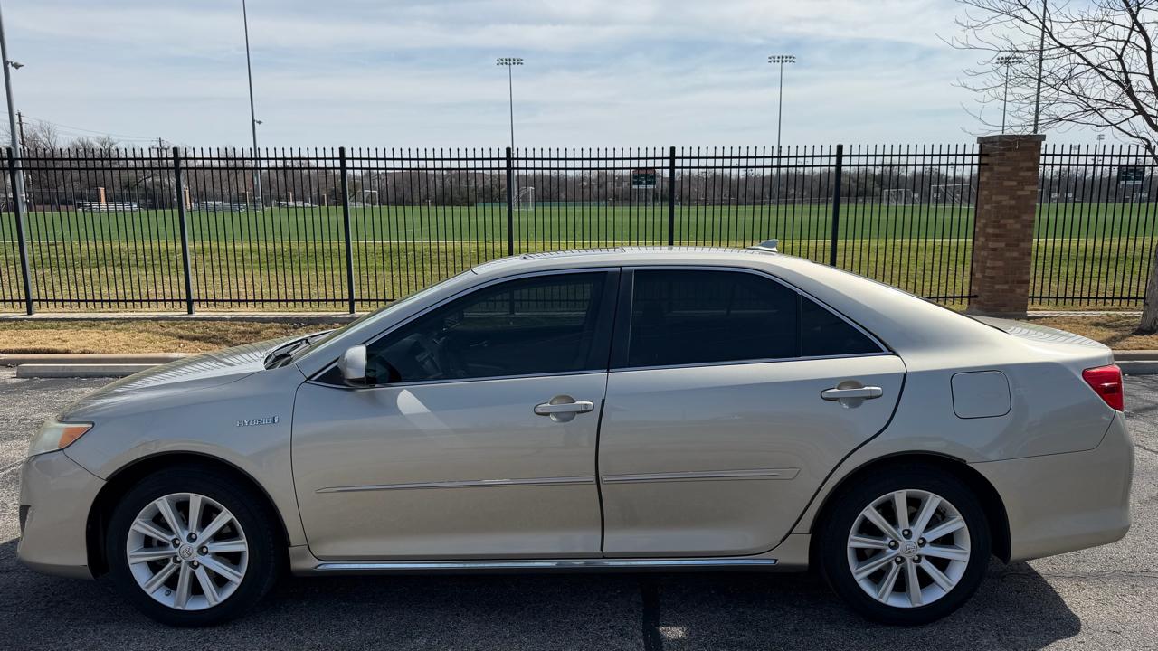 Toyota Camry Hybrid 2014.5 4dr Sdn XLE (Natl) 2014