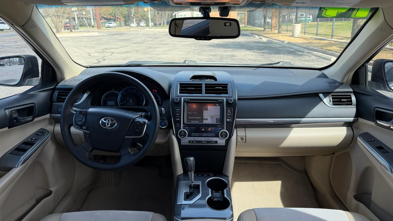 Toyota Camry Hybrid 2014.5 4dr Sdn XLE (Natl) 2014