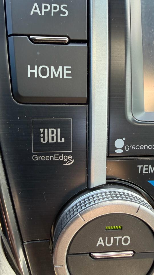 Toyota Camry Hybrid 2014.5 4dr Sdn XLE (Natl) 2014