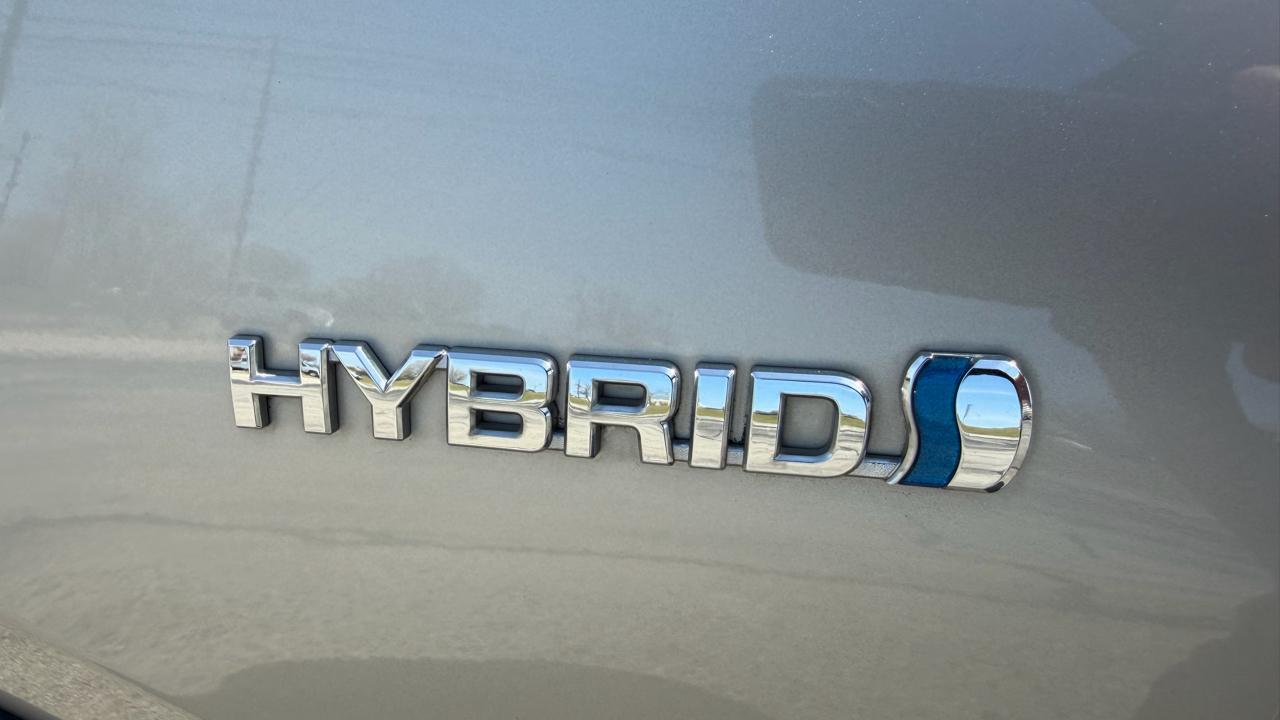 Toyota Camry Hybrid 2014.5 4dr Sdn XLE (Natl) 2014