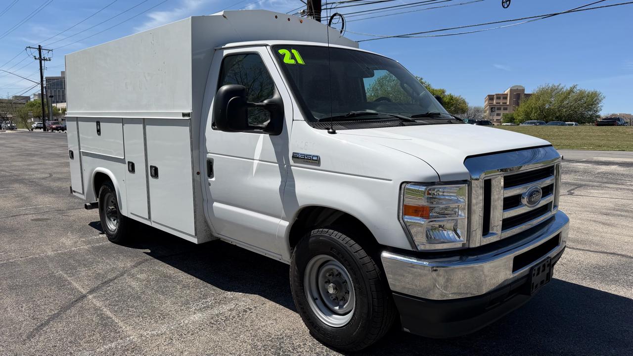 Ford E-Series Cutaway E-350 SRW 138" WB 2021