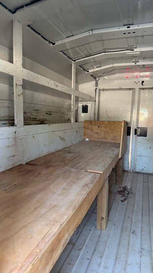 Ford E-Series Cutaway E-350 SRW 138" WB 2021