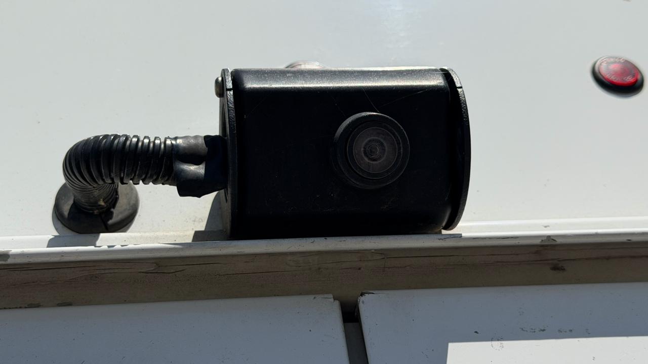 Ford E-Series Cutaway E-350 SRW 138" WB 2021