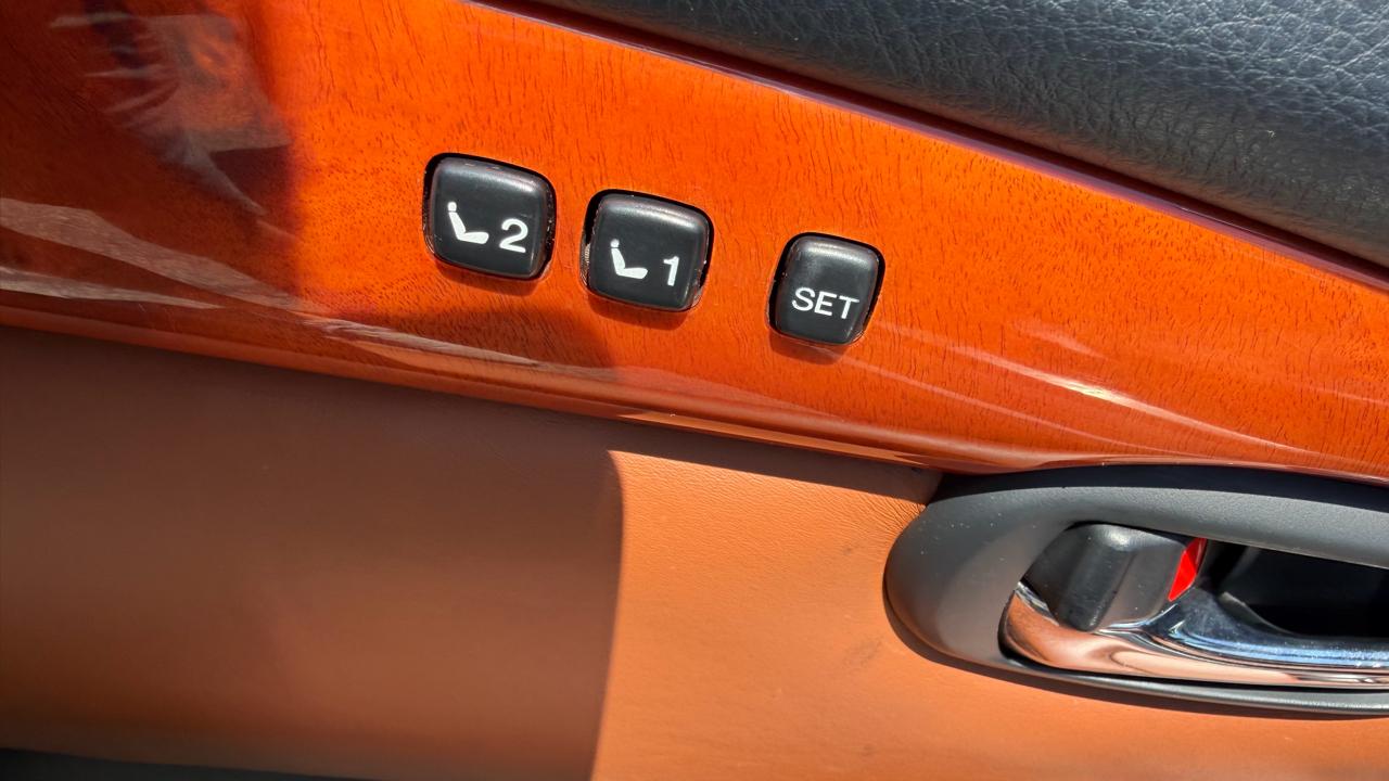 Lexus SC 430 2dr Convertible 2002