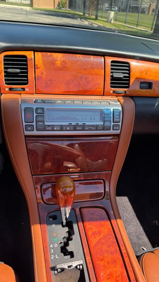 Lexus SC 430 2dr Convertible 2002