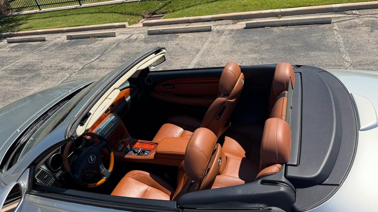 Lexus SC 430 2dr Convertible 2002
