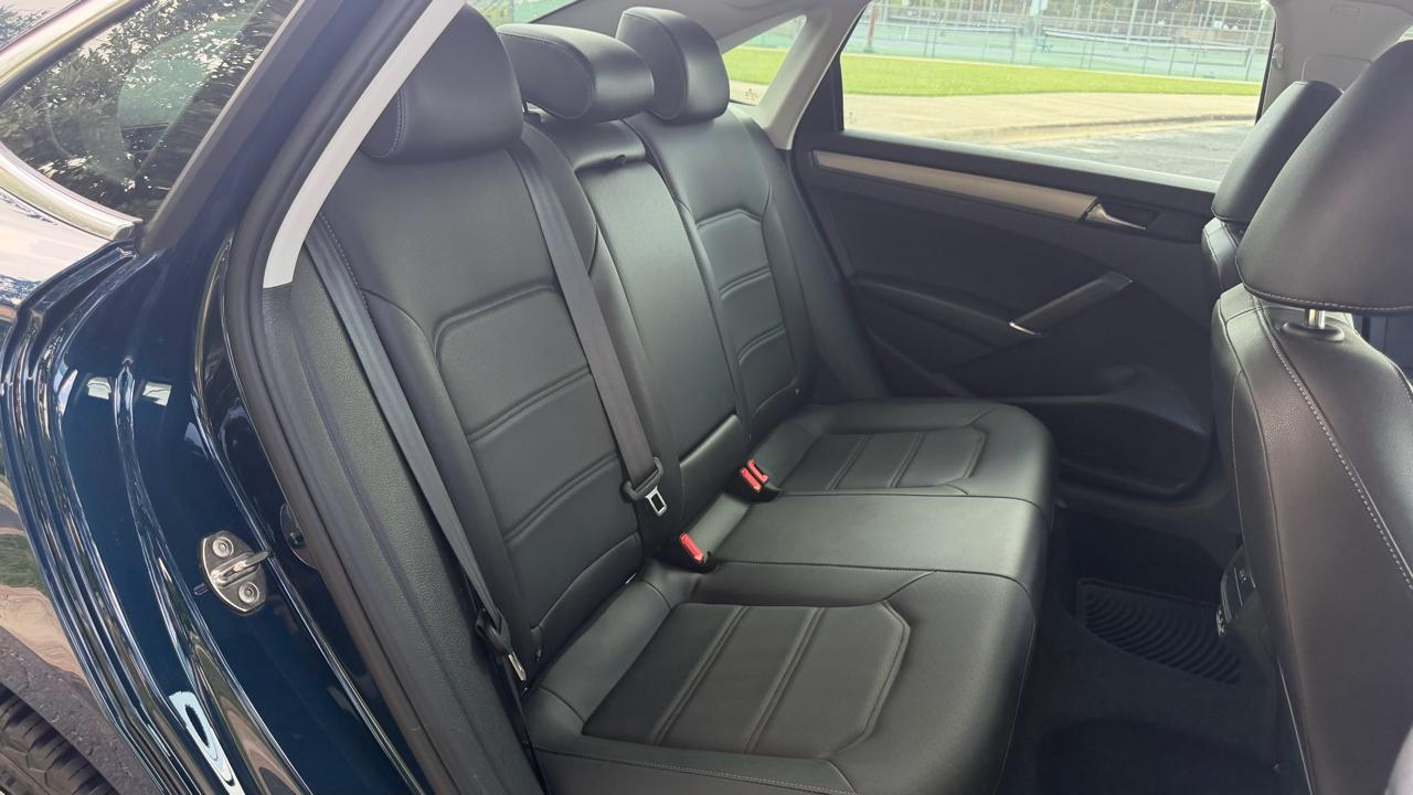 Volkswagen Passat 2.0T SE Auto 2022