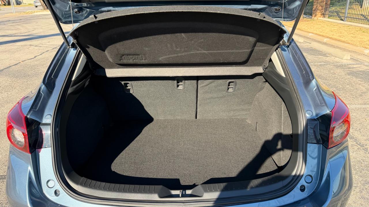 Mazda MAZDA3 5dr HB Auto i Touring 2016