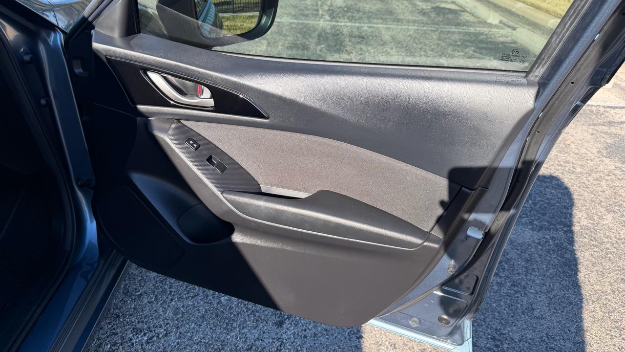 Mazda MAZDA3 5dr HB Auto i Touring 2016