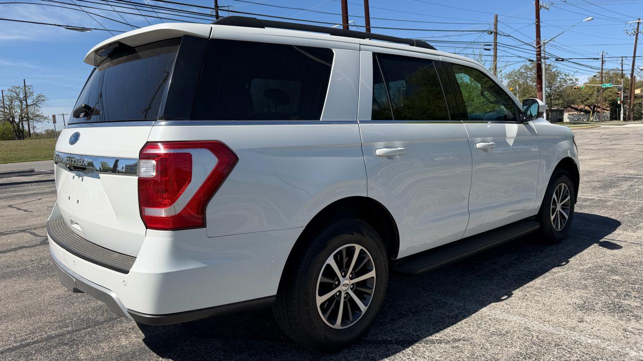 Ford Expedition XLT 4x2 2021