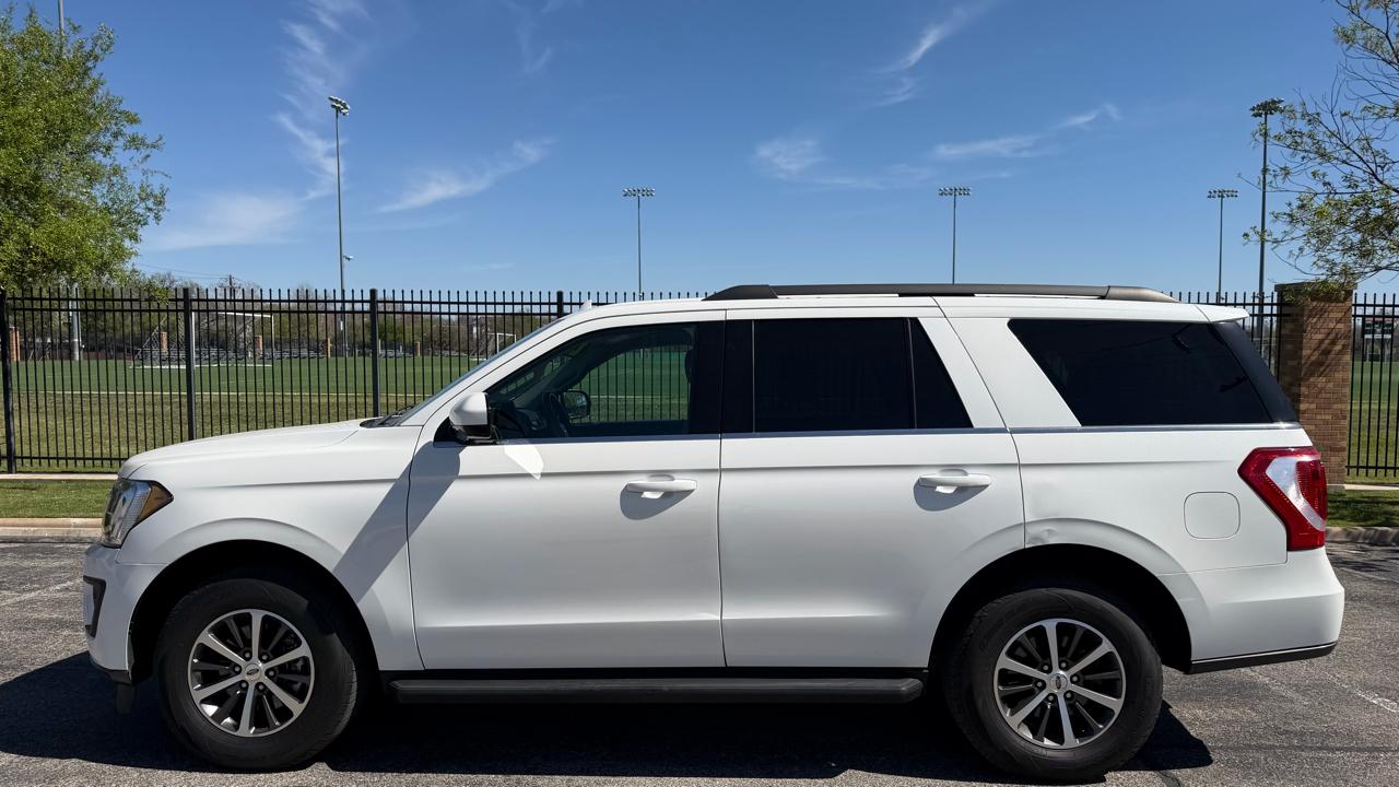 Ford Expedition XLT 4x2 2021