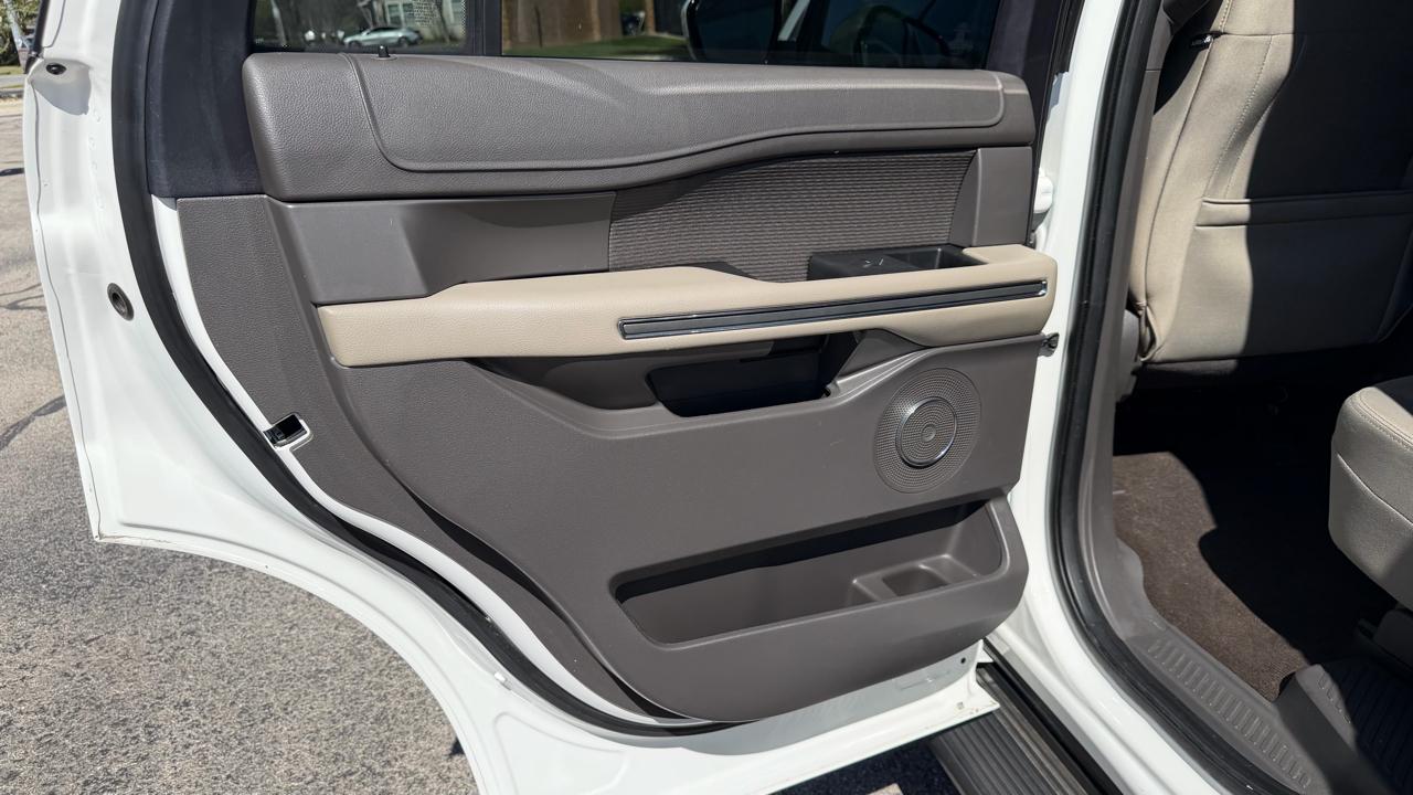 Ford Expedition XLT 4x2 2021