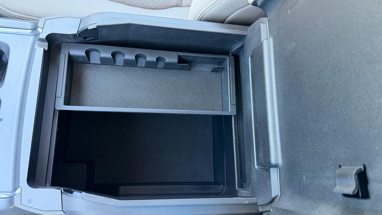 Ford Expedition XLT 4x2 2021