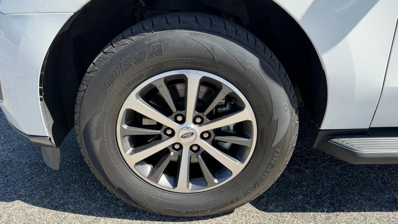 Ford Expedition XLT 4x2 2021