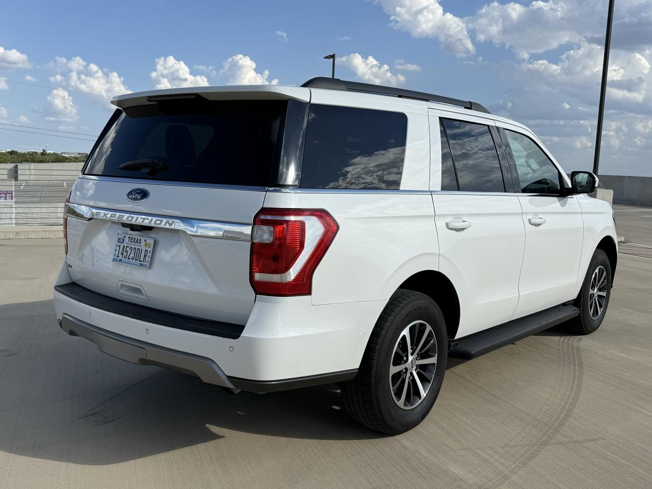 Ford Expedition XLT 4x2 2021