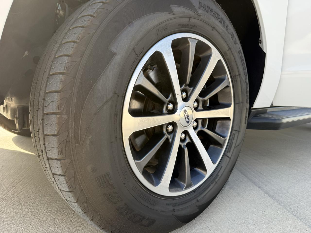 Ford Expedition XLT 4x2 2021