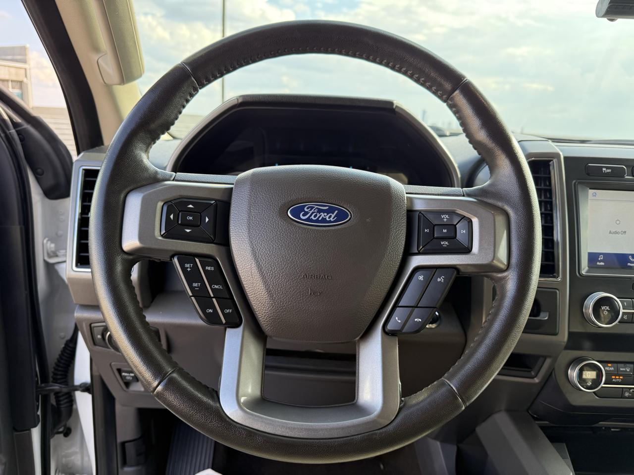 Ford Expedition XLT 4x2 2021