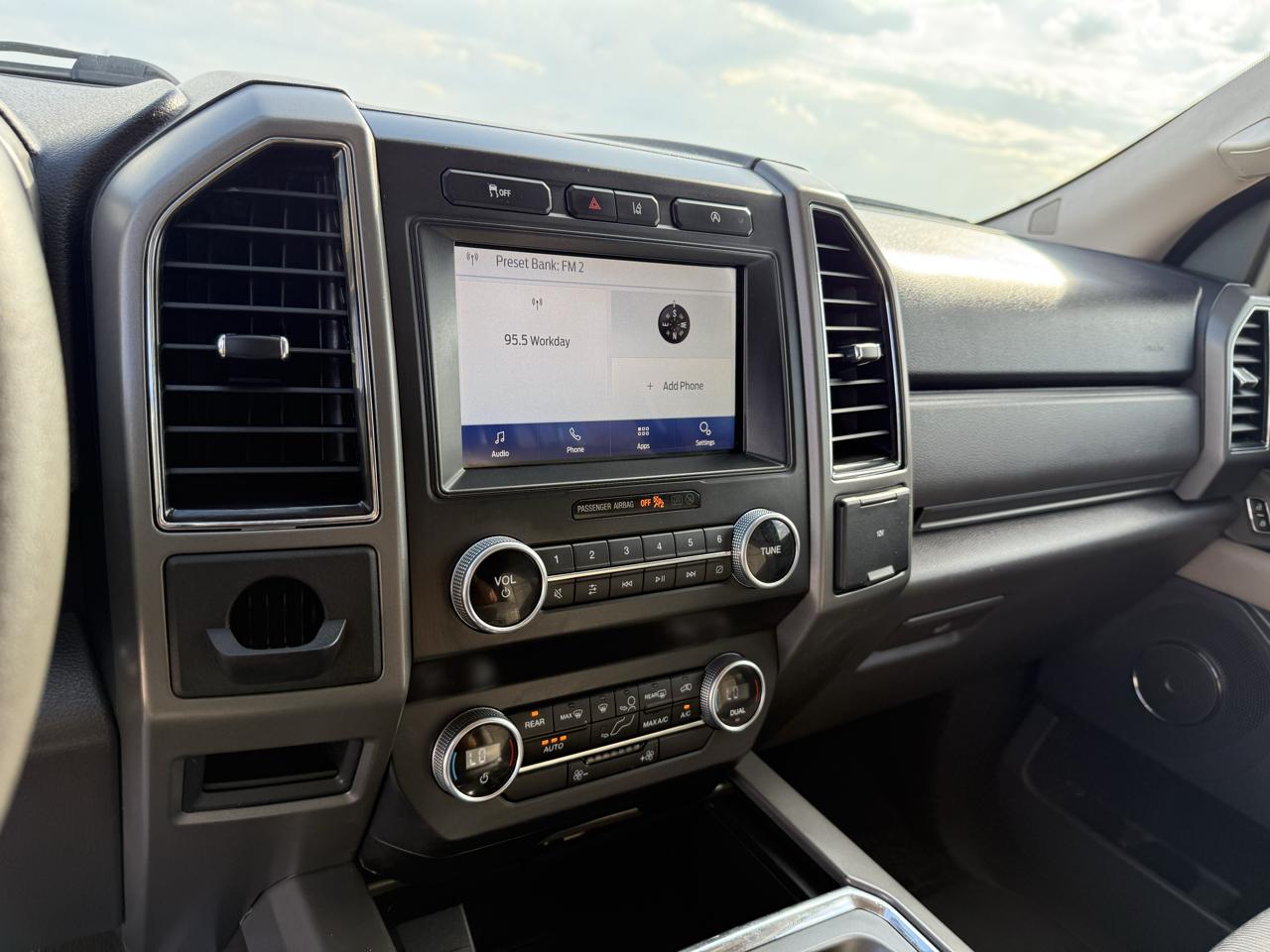 Ford Expedition XLT 4x2 2021