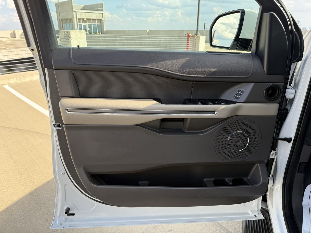 Ford Expedition XLT 4x2 2021