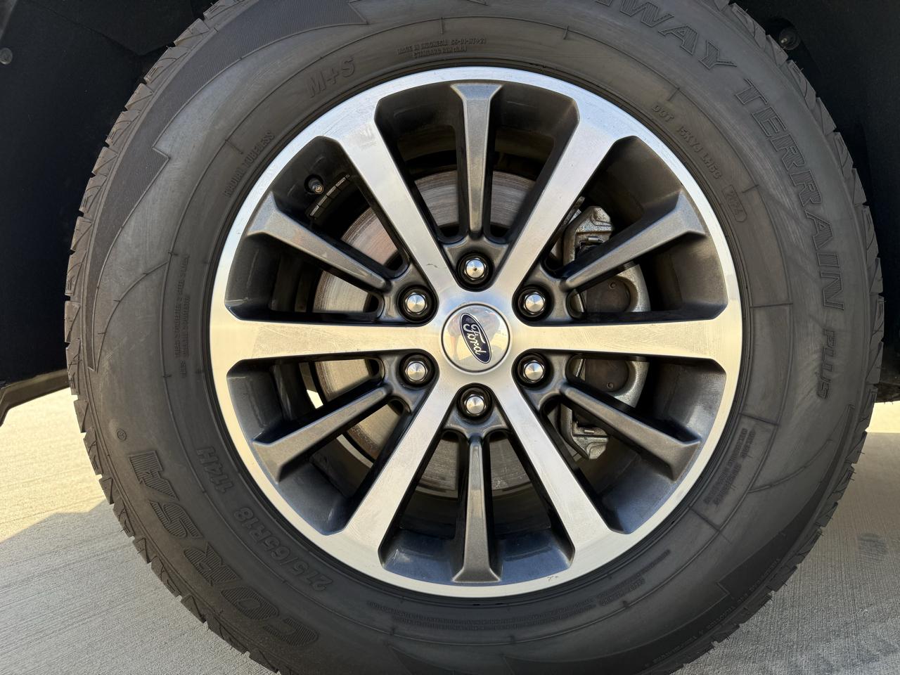Ford Expedition XLT 4x2 2021