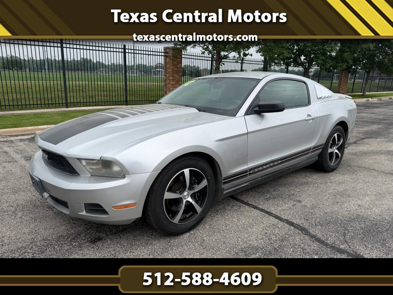 2012 Ford Mustang 2dr Cpe V6
