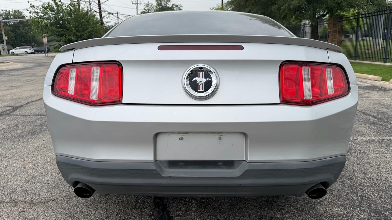 Ford Mustang 2dr Cpe V6 2012