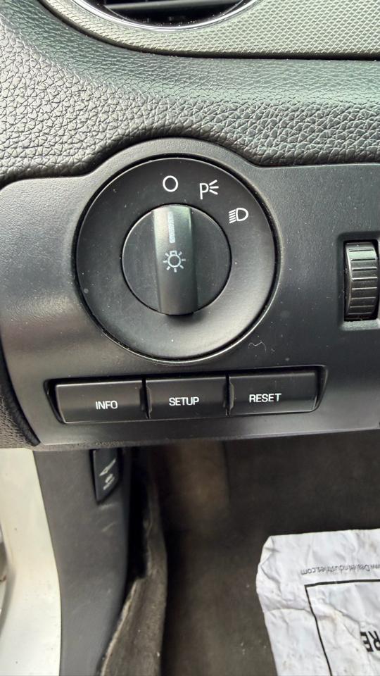 Ford Mustang 2dr Cpe V6 2012