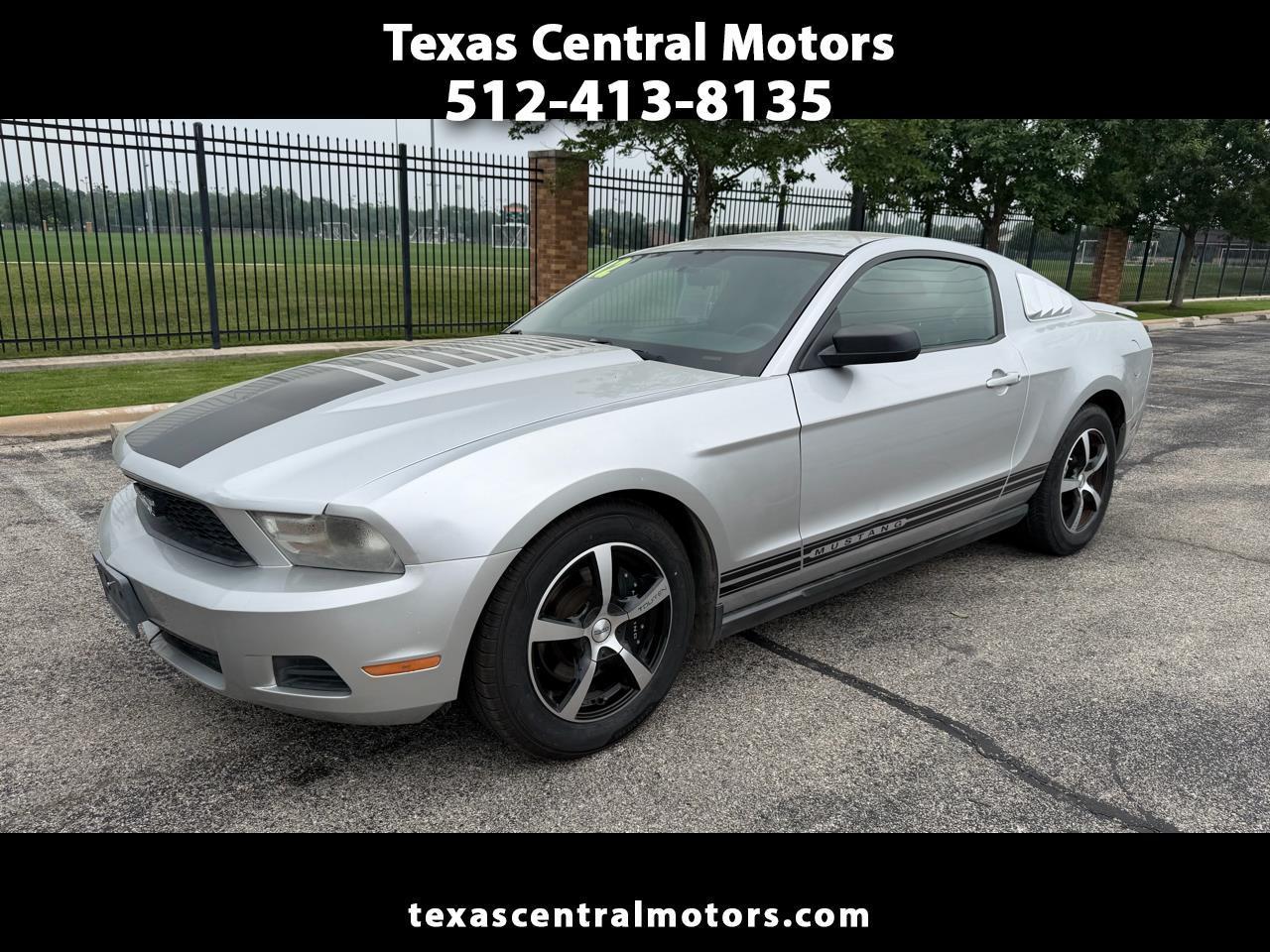 2012 Ford Mustang 2dr Cpe V6