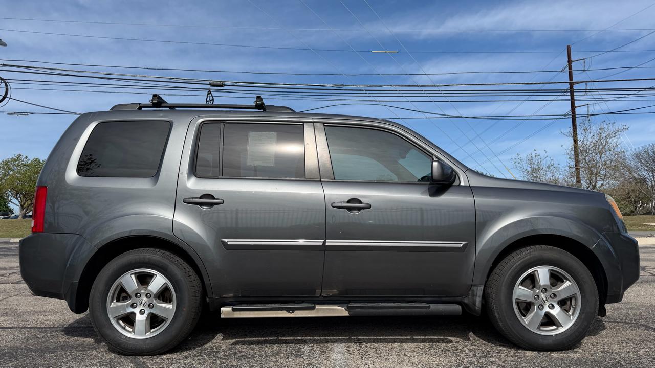 Honda Pilot 2WD 4dr EX-L w/Navi 2011