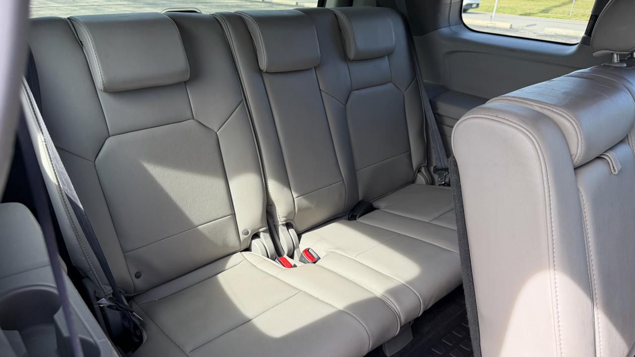 Honda Pilot 2WD 4dr EX-L w/Navi 2011